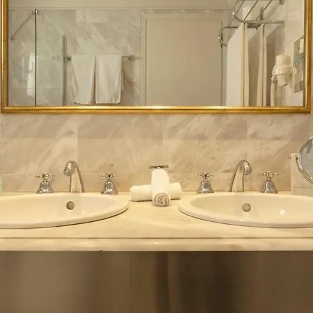 Hotel Dorion