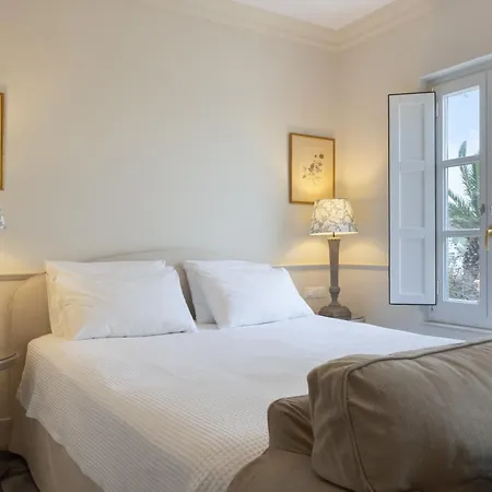 Dorion Hotel 4*