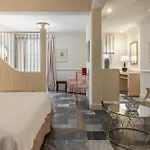Hotel Dorion