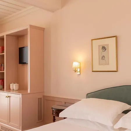 Dorion Hotell 4*
